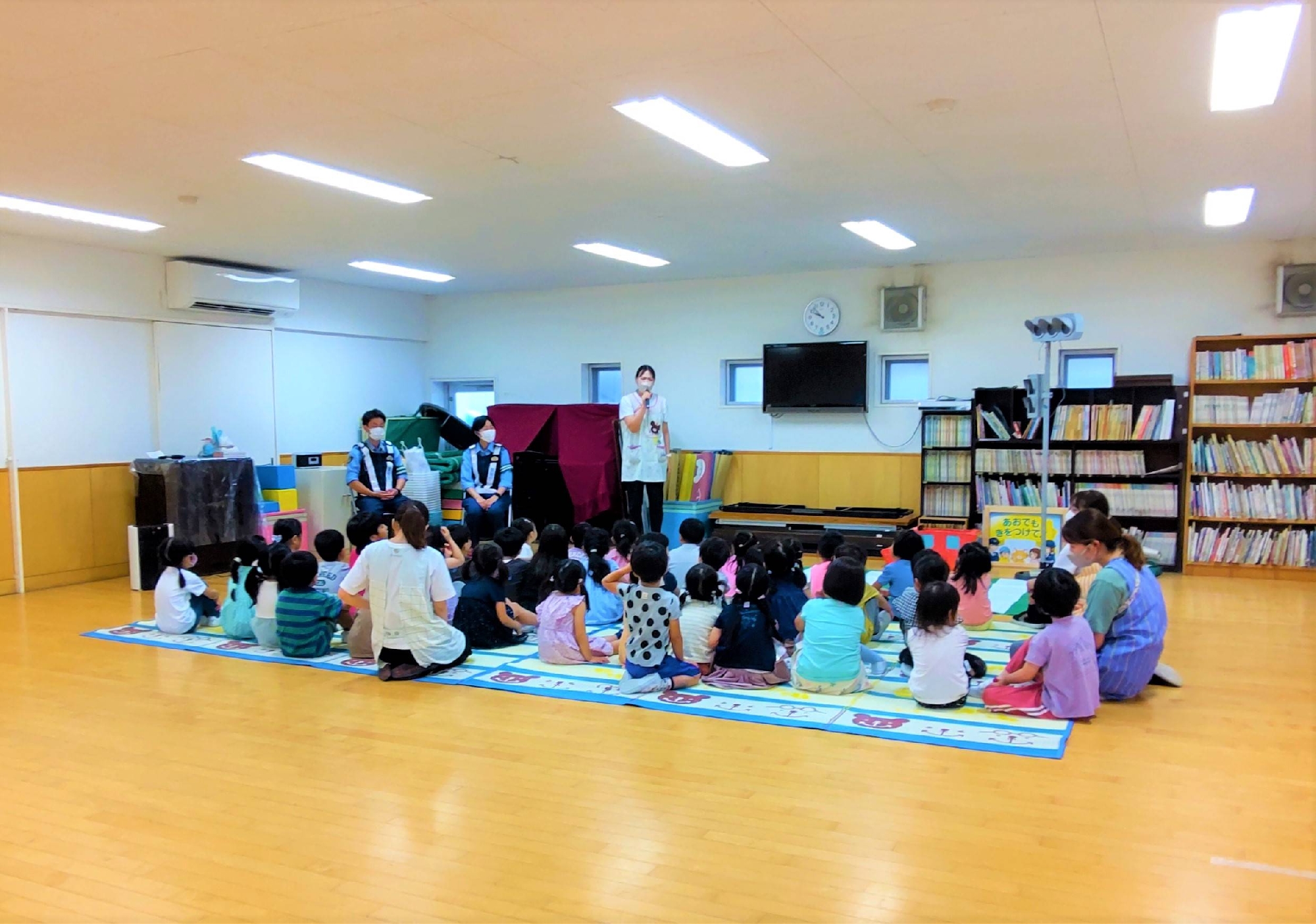 園長ブログを更新しました～交通ルール分かるかな？